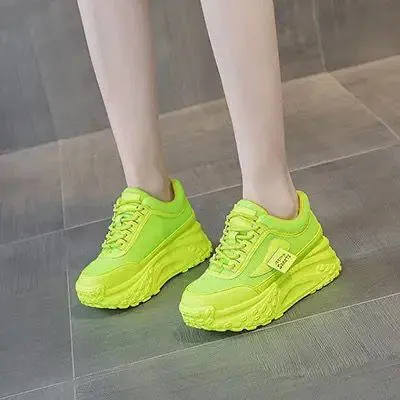 Breathable casual sports shoes - 907