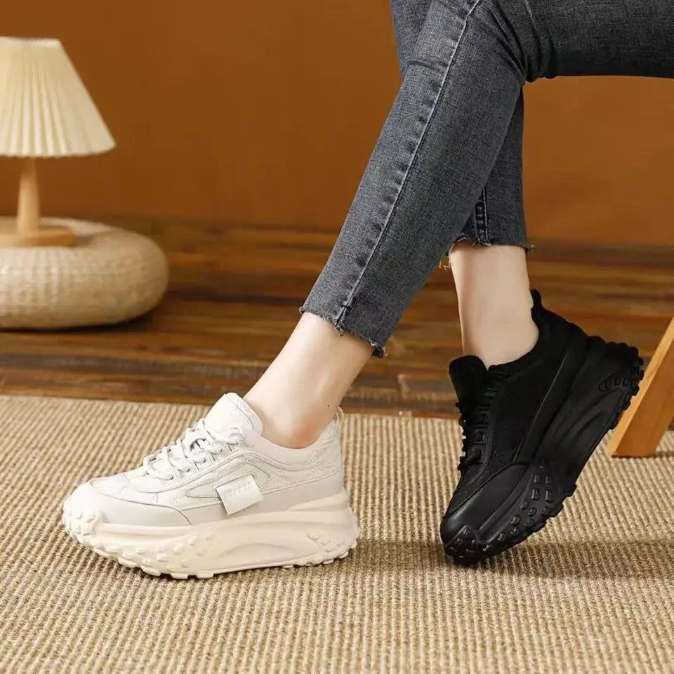 Breathable casual sports shoes - 907