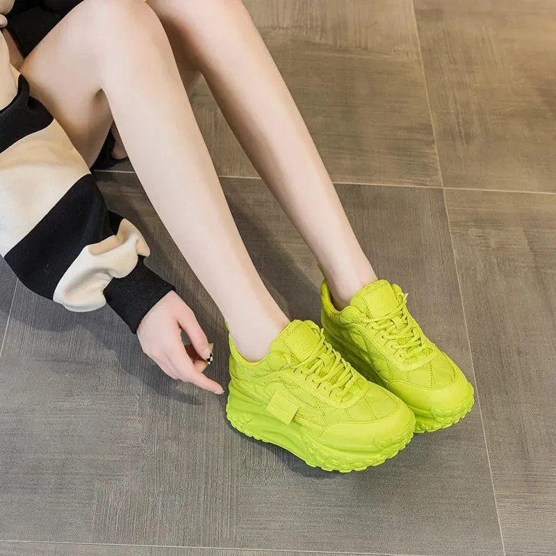Breathable casual sports shoes - 907