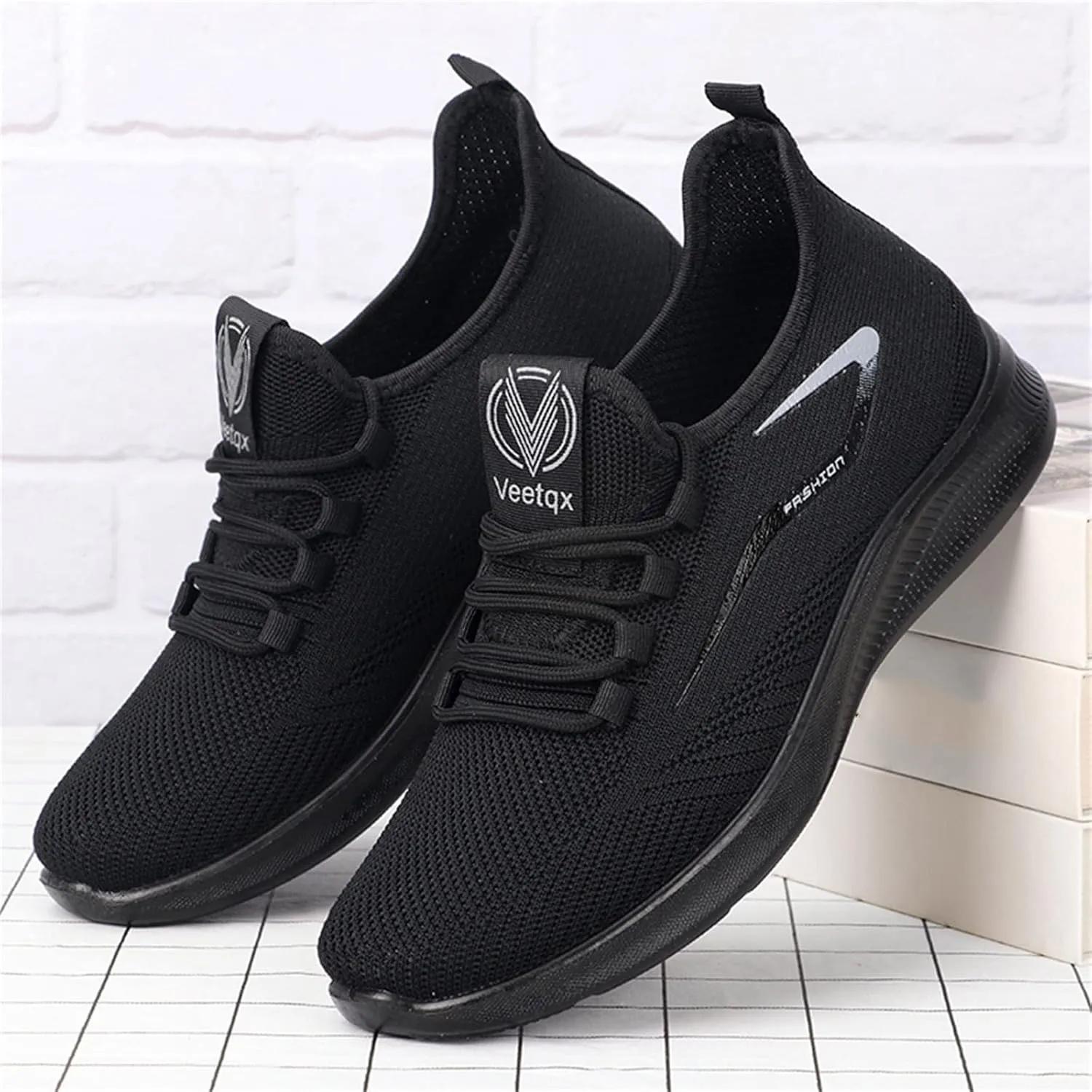 Fashion Sneaker Lace-Up Fashion Spring and Summer Men Sports Shoes Flat Bottom Light Slip On Elastic Fly Woven Mesh