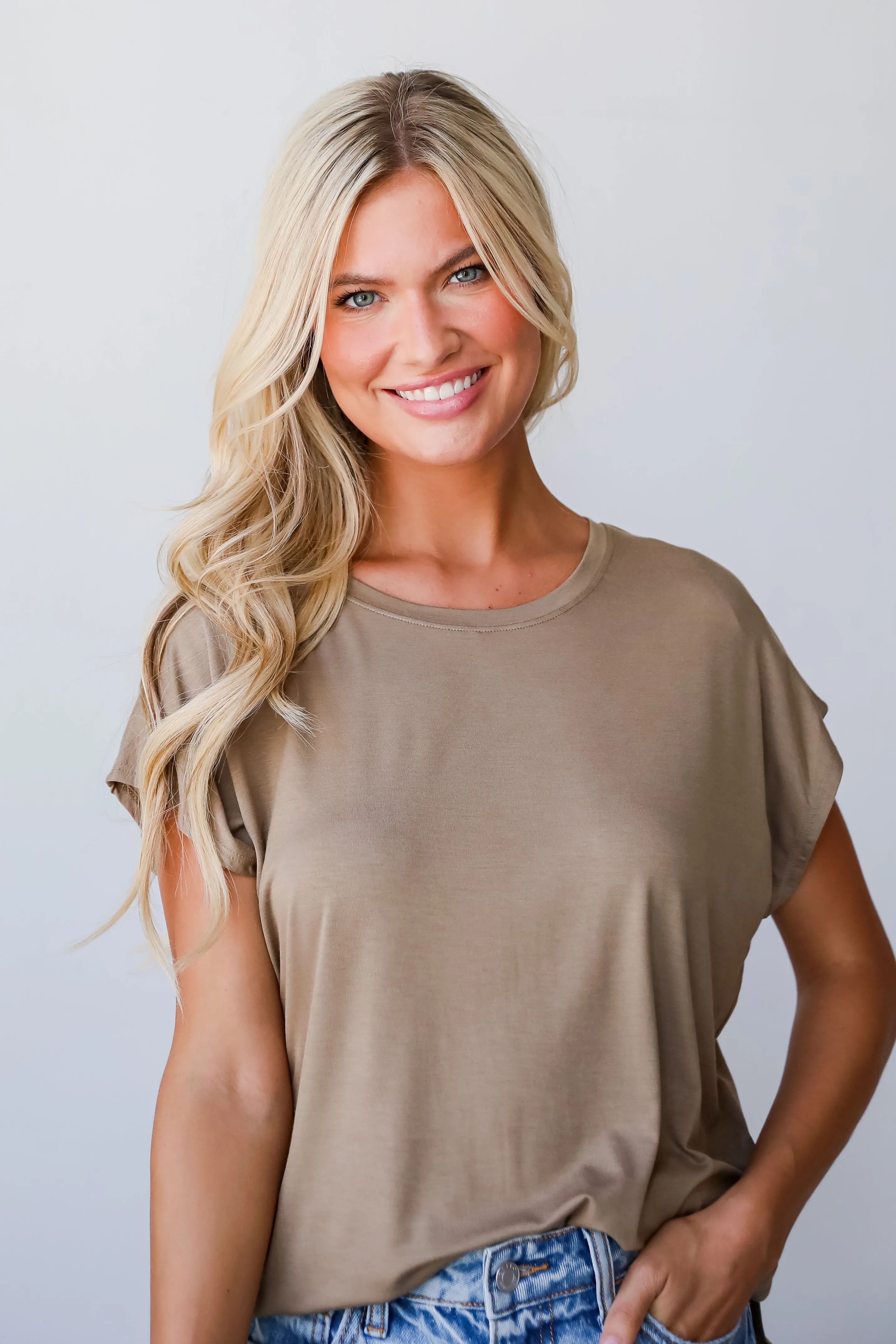 FINAL SALE - Catherine Mocha Everyday Tee - DU DEAL