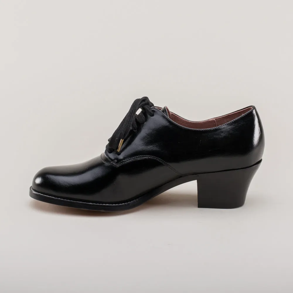 Jane Women's Vintage Oxfords (Black)