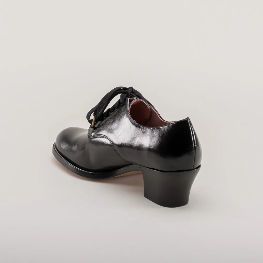 Jane Women's Vintage Oxfords (Black)