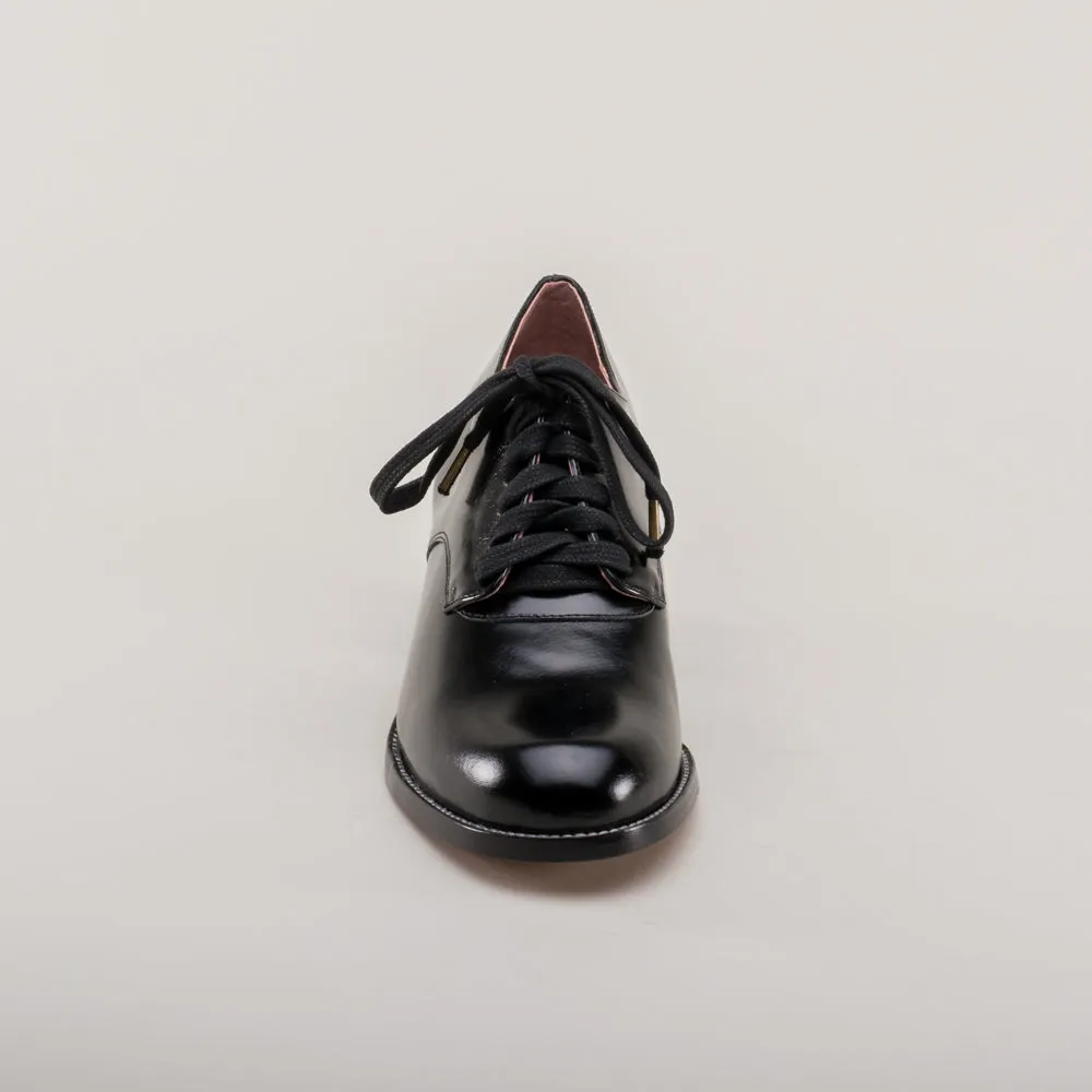 Jane Women's Vintage Oxfords (Black)