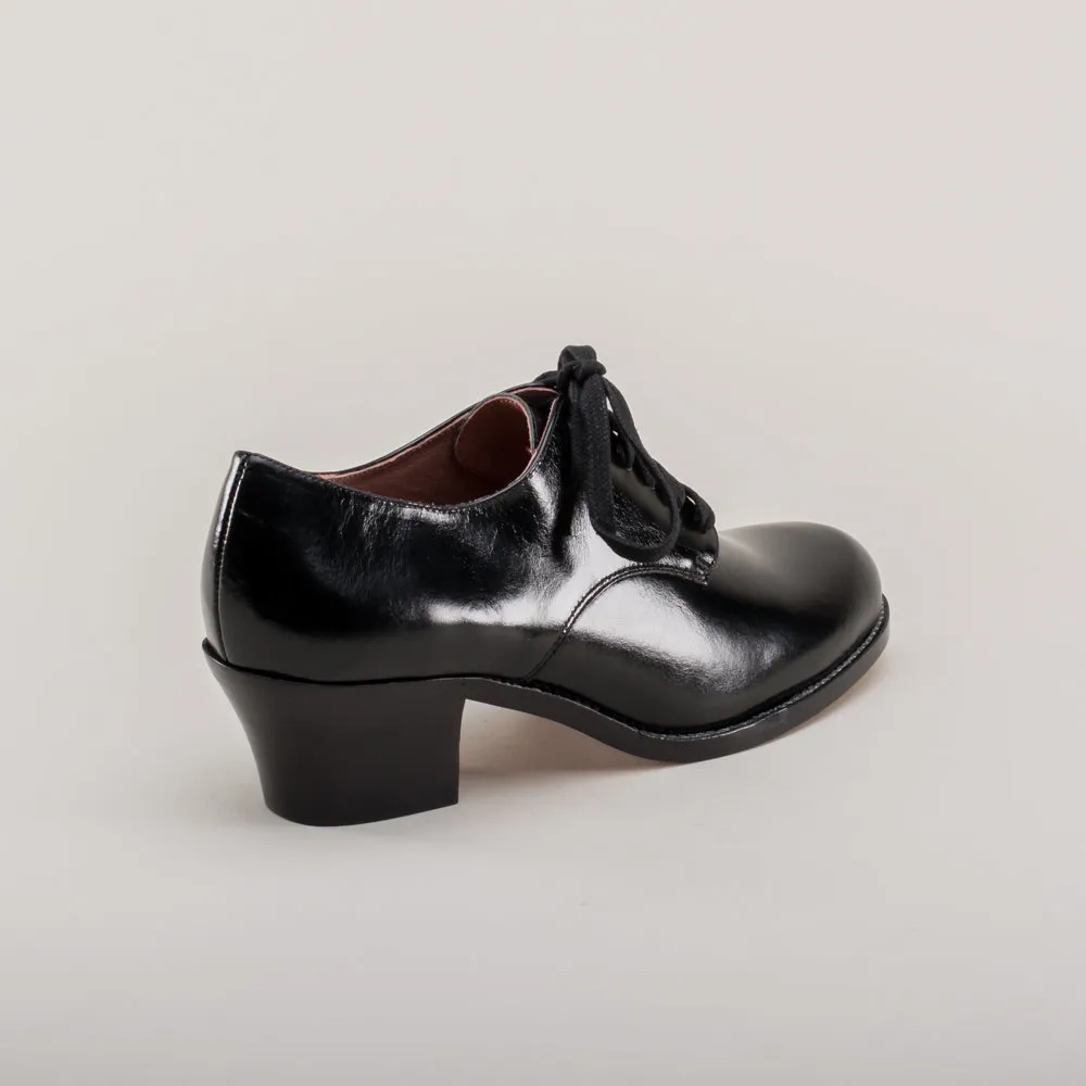 Jane Women's Vintage Oxfords (Black)
