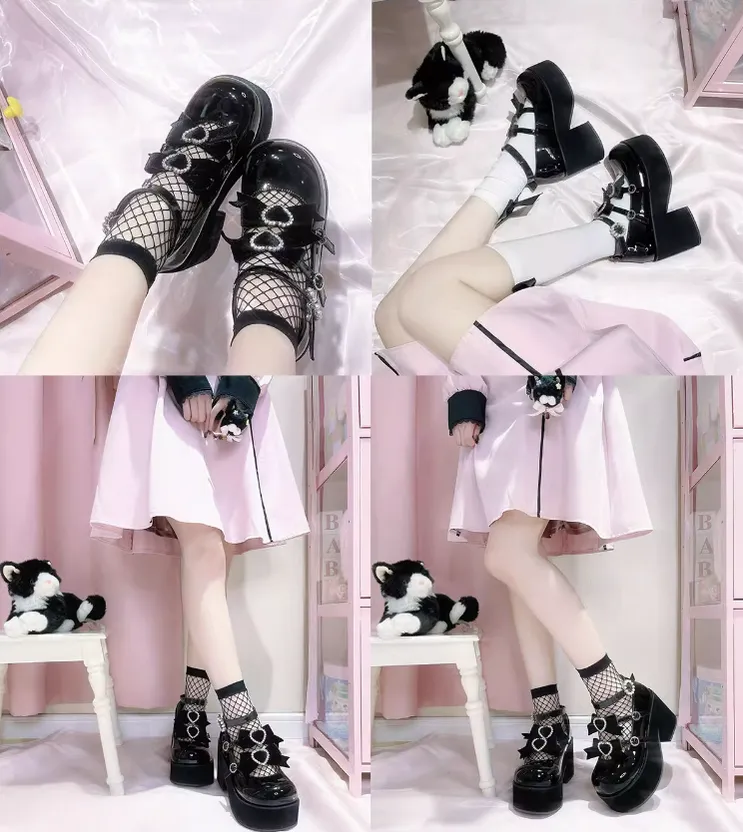 Jirai Kei Black Platform Shoes With Bow and Rhinestone