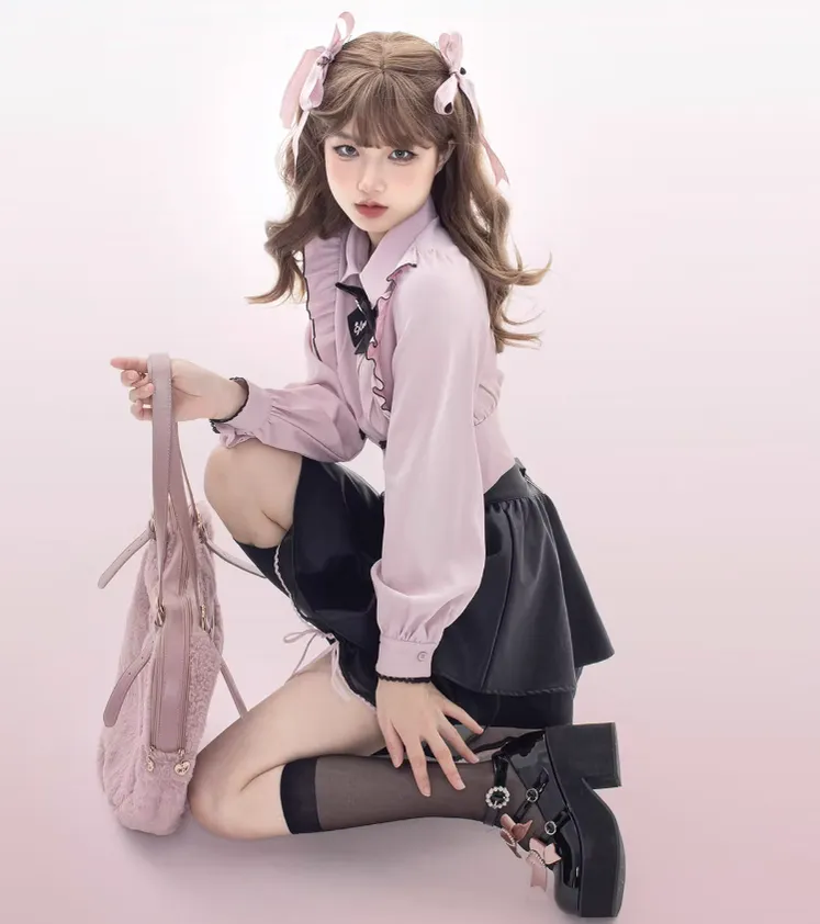 Jirai Kei Black Platform Shoes With Bow and Rhinestone