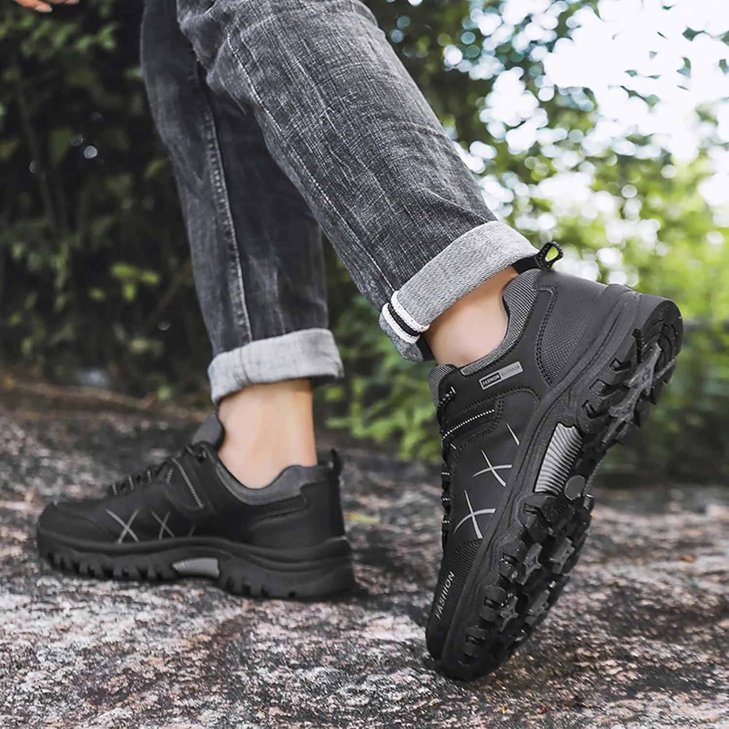 Mens Womens Anti Slip Wear Resistant Lace Up Hiking Boots Comfortable Breathable backpacking boots Rubber Soles Scenic Spots Tourist Boots Couple Park Walking Boots Rock Climbing Boots
