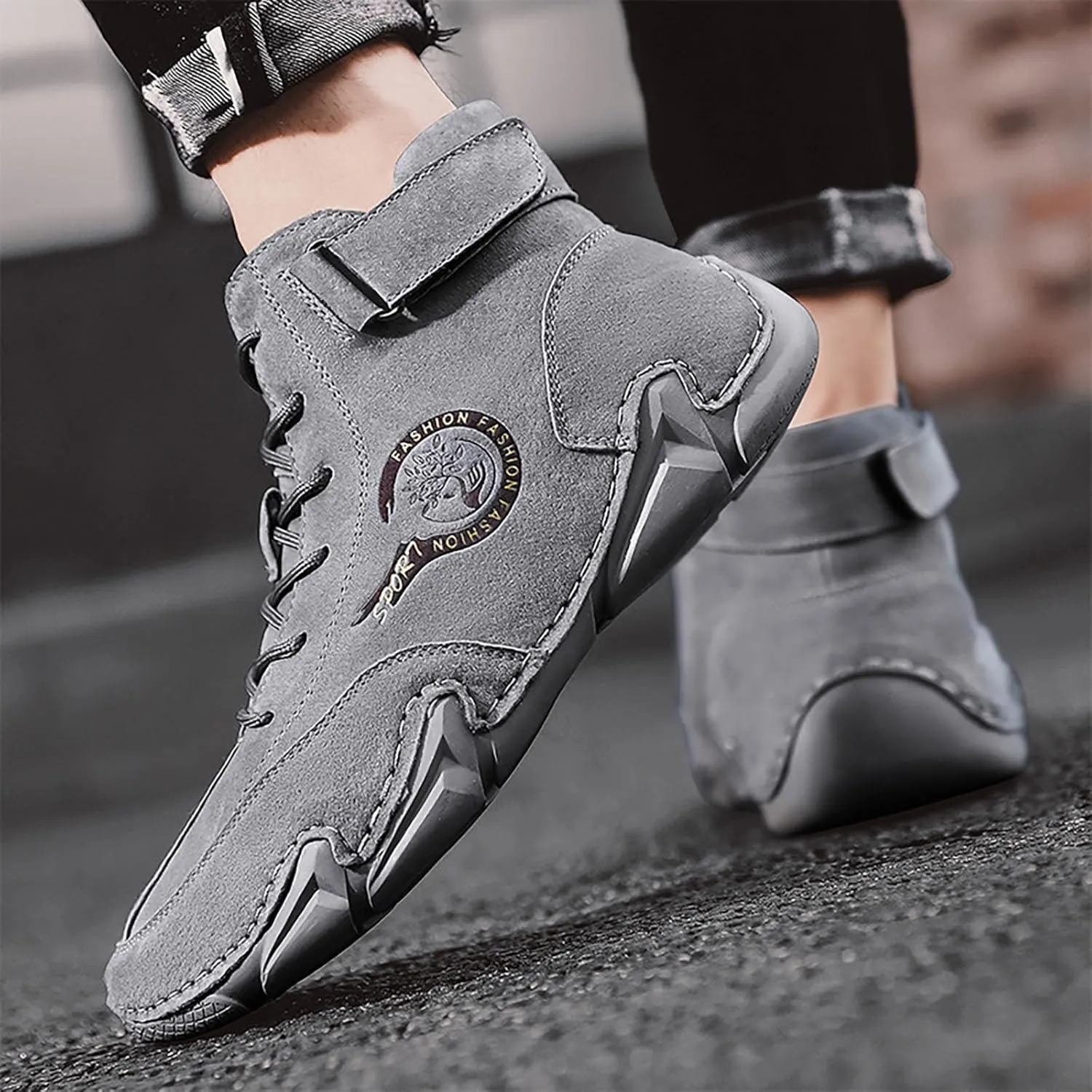 New Winter Men's Padded Leather Korean High Top Hook Loop Short Boots Sport Shoes Chaos Sneaker Men