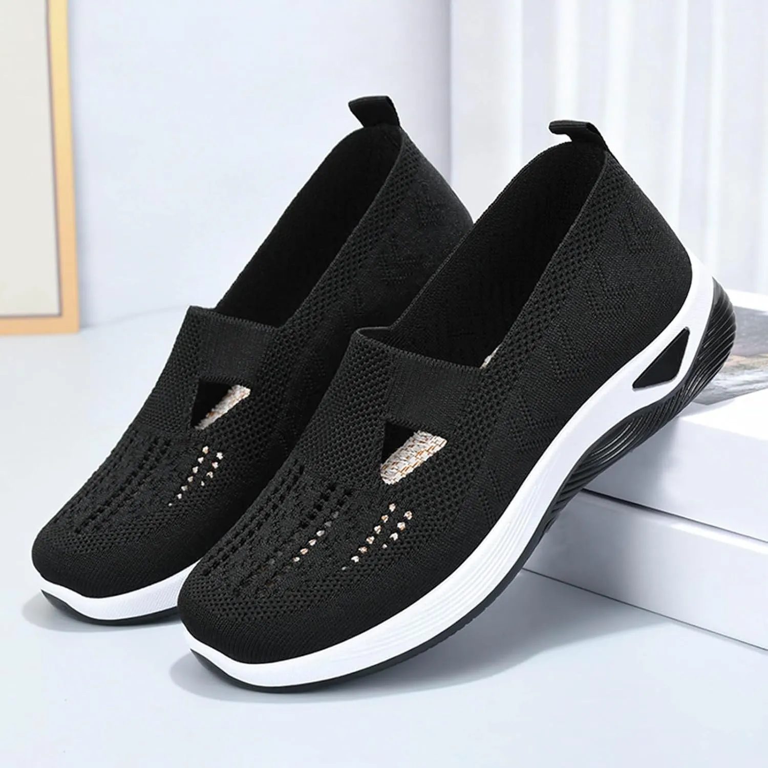 Orthopedic Walking Shoes for Swollen Feet Women Slip On Sneakers with Arch Support Comfortable Casual Loafers Plantar Fasciitis Foot Pain Relief