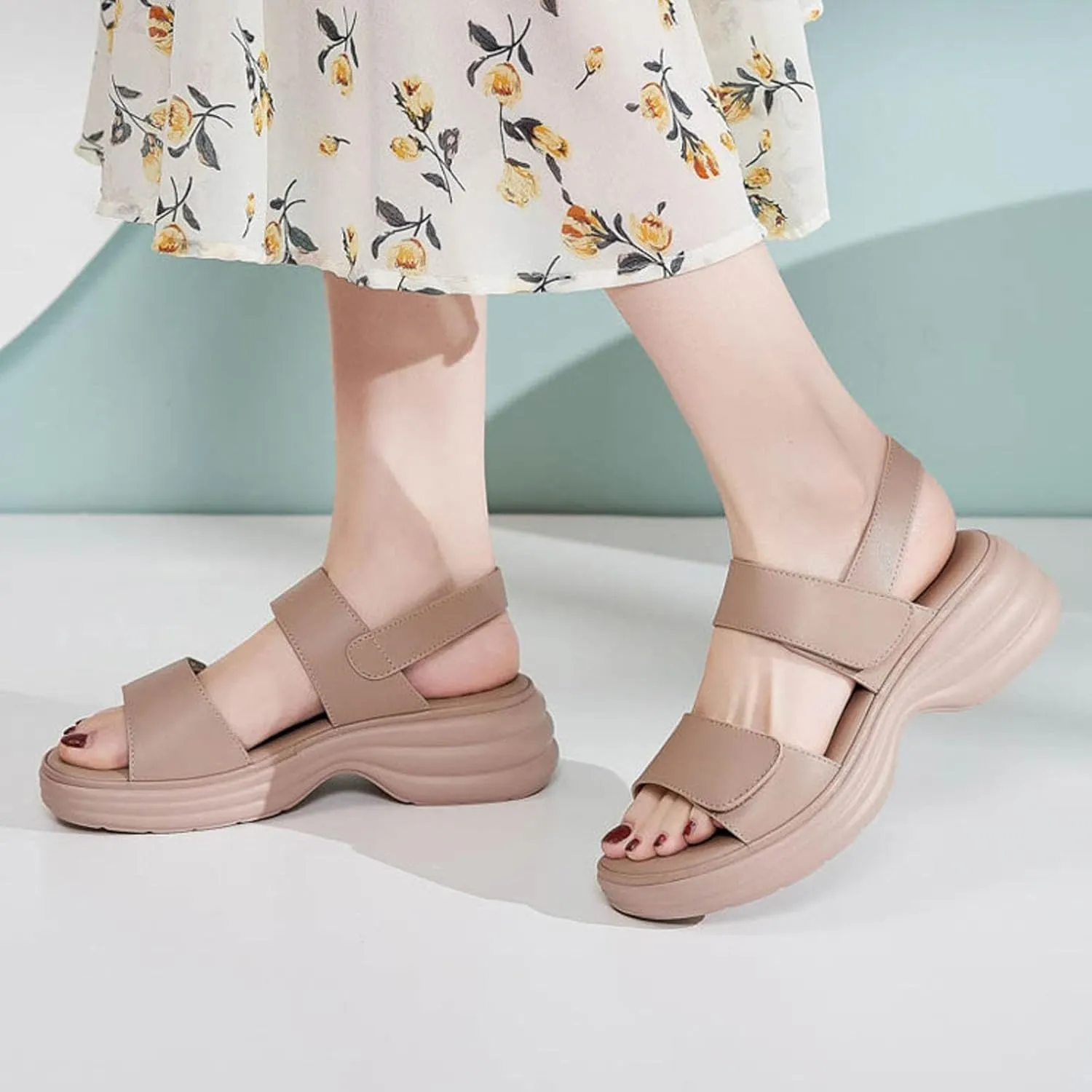 Women Platform Sandals Platform Flat Walking Sandals Comfortable Slip On Casual Summer Beach Slip On Shoes
